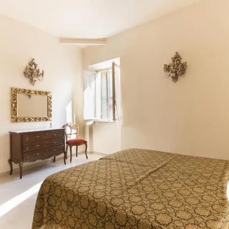 Historical By Seaside Daire Viareggio