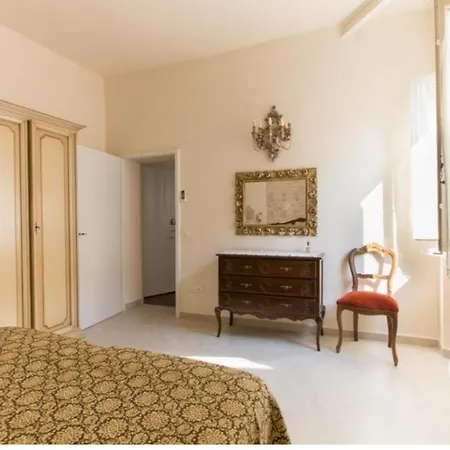 Historical By Seaside Viareggio