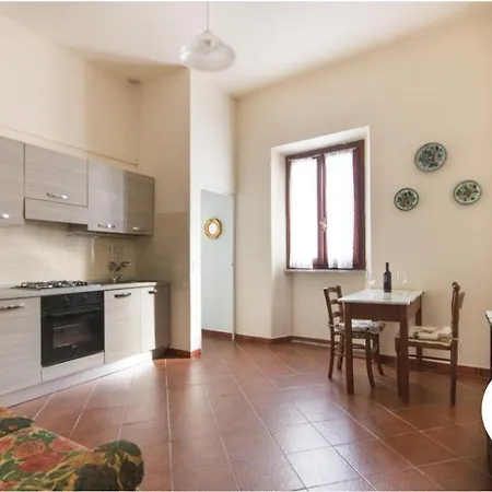 Historical By Seaside Viareggio