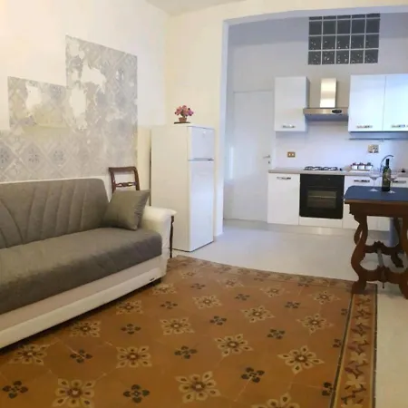 Daire Historical By Seaside Viareggio
