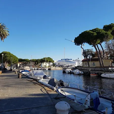 Historical By Seaside Appartement