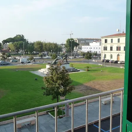 Historical By Seaside Appartement *